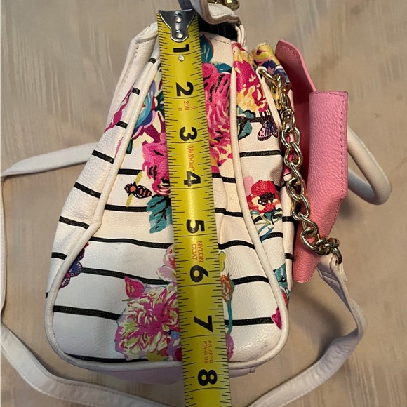 betsy johnson purse - Picture 7 of 9